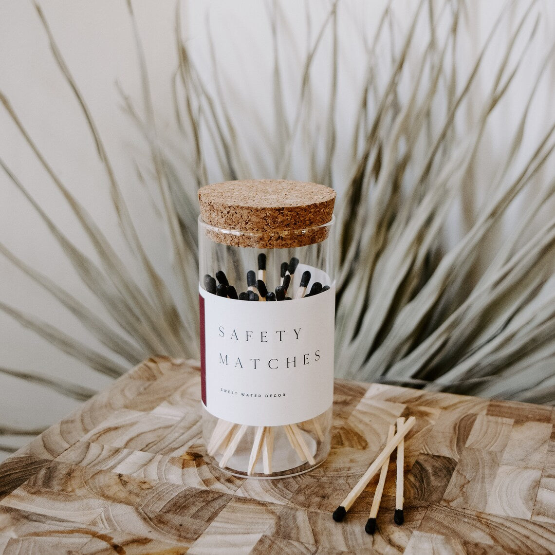 Decorative Wooden Matches 3.75in/9.5cm | 100 Count