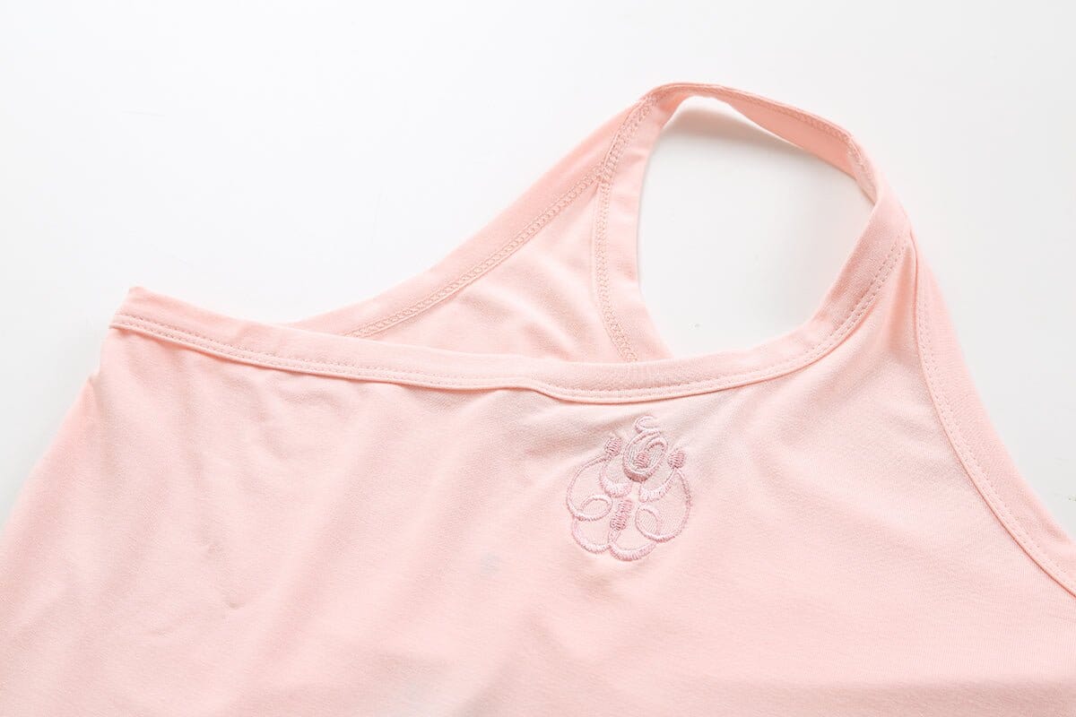 The one Love Top Blooms Of Love